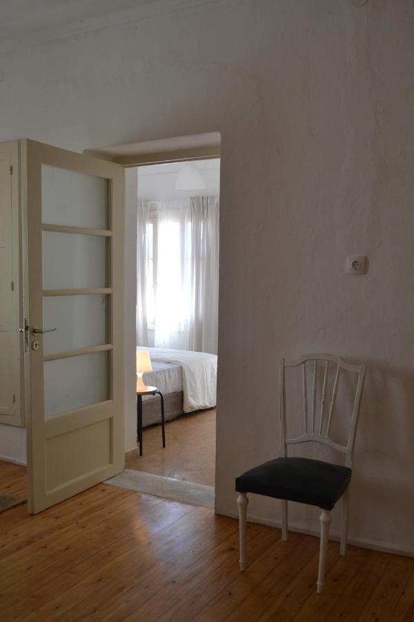 Feidiou 1 Apartamento Aegina Exterior foto