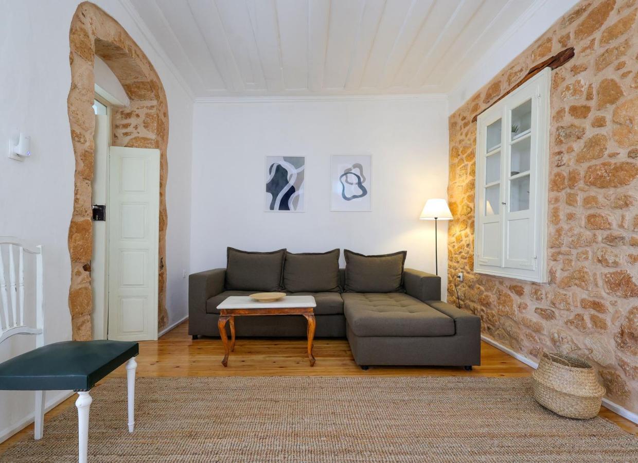 Feidiou 1 Apartamento Aegina Exterior foto