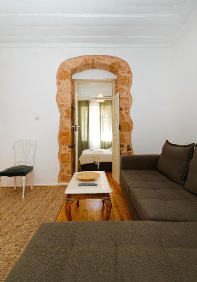 Feidiou 1 Apartamento Aegina Exterior foto