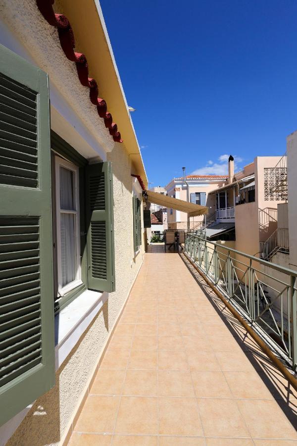 Feidiou 1 Apartamento Aegina Exterior foto